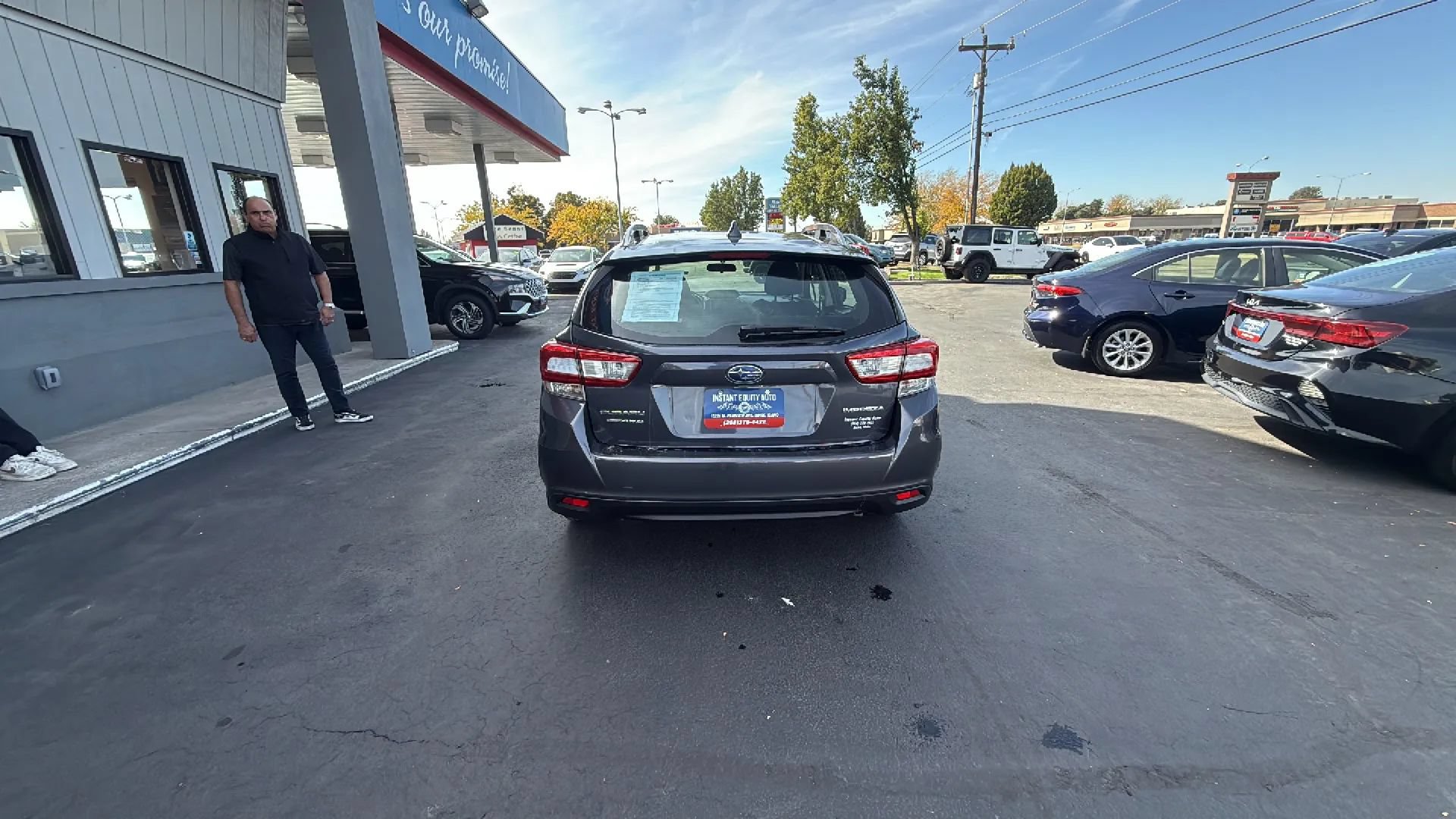 Used 2018 Subaru Impreza 2.0i Premium w/ Eyesight & BSD & Rcta AWD/4WD image 19