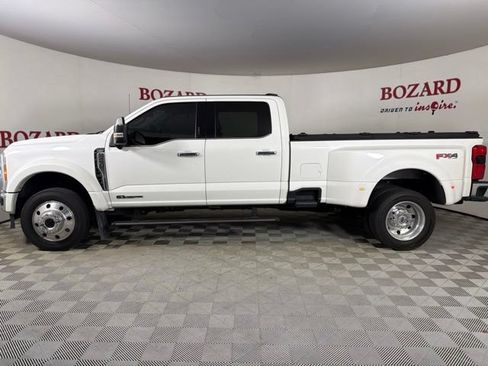 Used 2023 Ford F450 Lariat w/ Lariat Ultimate Package AWD/4WD image 5