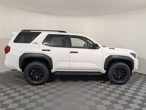 New 2026 Toyota 4Runner TRD Off-Road Premium image 4