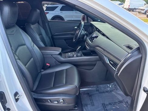 Used 2020 Cadillac XT4 Sport w/ Driver Awareness Package AWD/4WD image 28