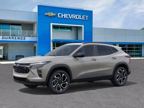 New 2026 Chevrolet Trax RS w/ Sunroof Package FWD image 2