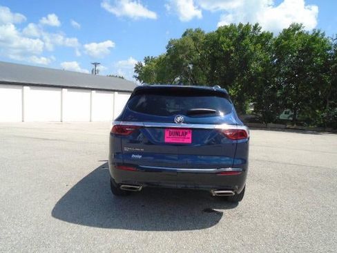 Certified 2022 Buick Enclave Essence w/ Experience Buick Package image 27