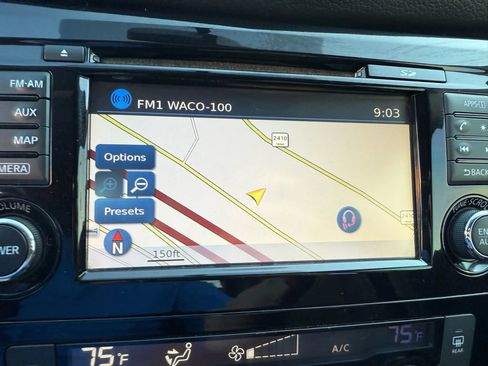 Used 2018 Nissan Rogue Sport SL image 16