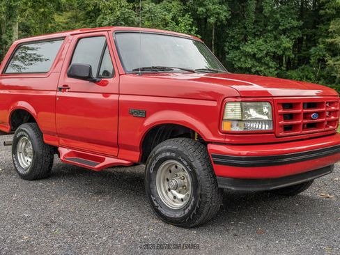 Used 1995 Ford Bronco XLT AWD/4WD image 12