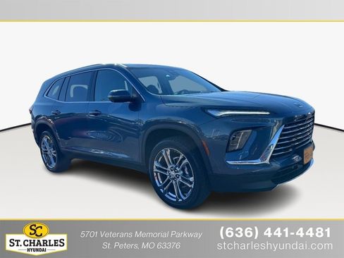 Used 2026 Buick Enclave Preferred w/ Power Package image 1