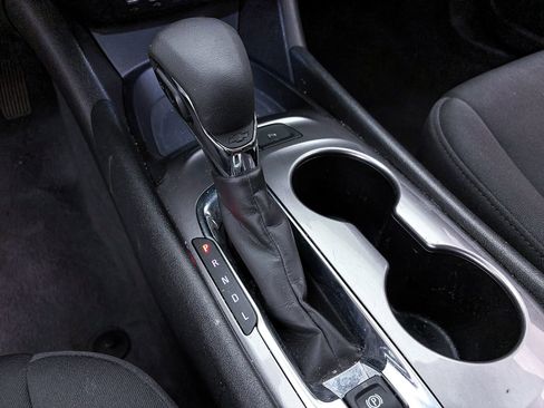 Used 2025 Chevrolet Malibu LS FWD image 20