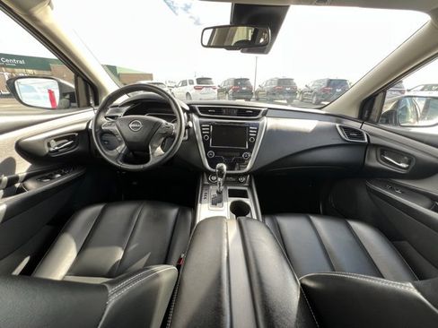 Used 2023 Nissan Murano SV image 32