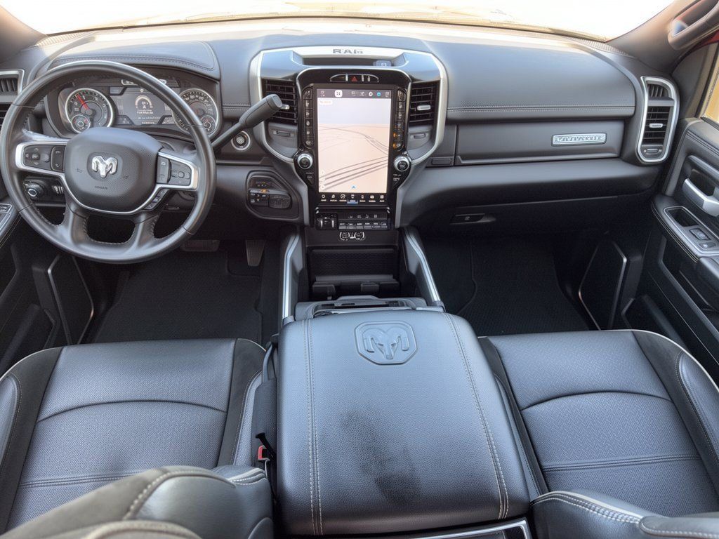 Used 2023 RAM 2500 Laramie w/ Night Edition AWD/4WD image 17