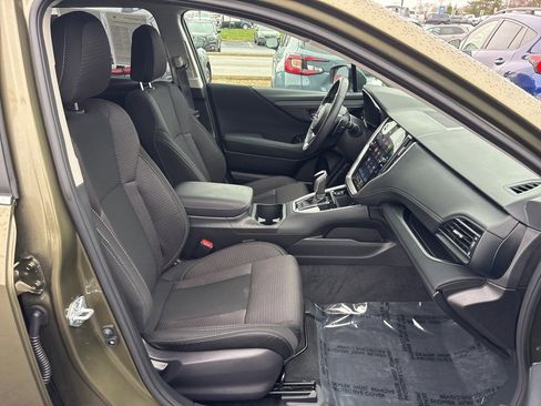 Certified 2025 Subaru Outback Premium w/ Popular Package #1A image 10