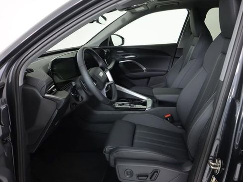 Used 2025 Audi Q5 Premium Plus AWD/4WD image 12