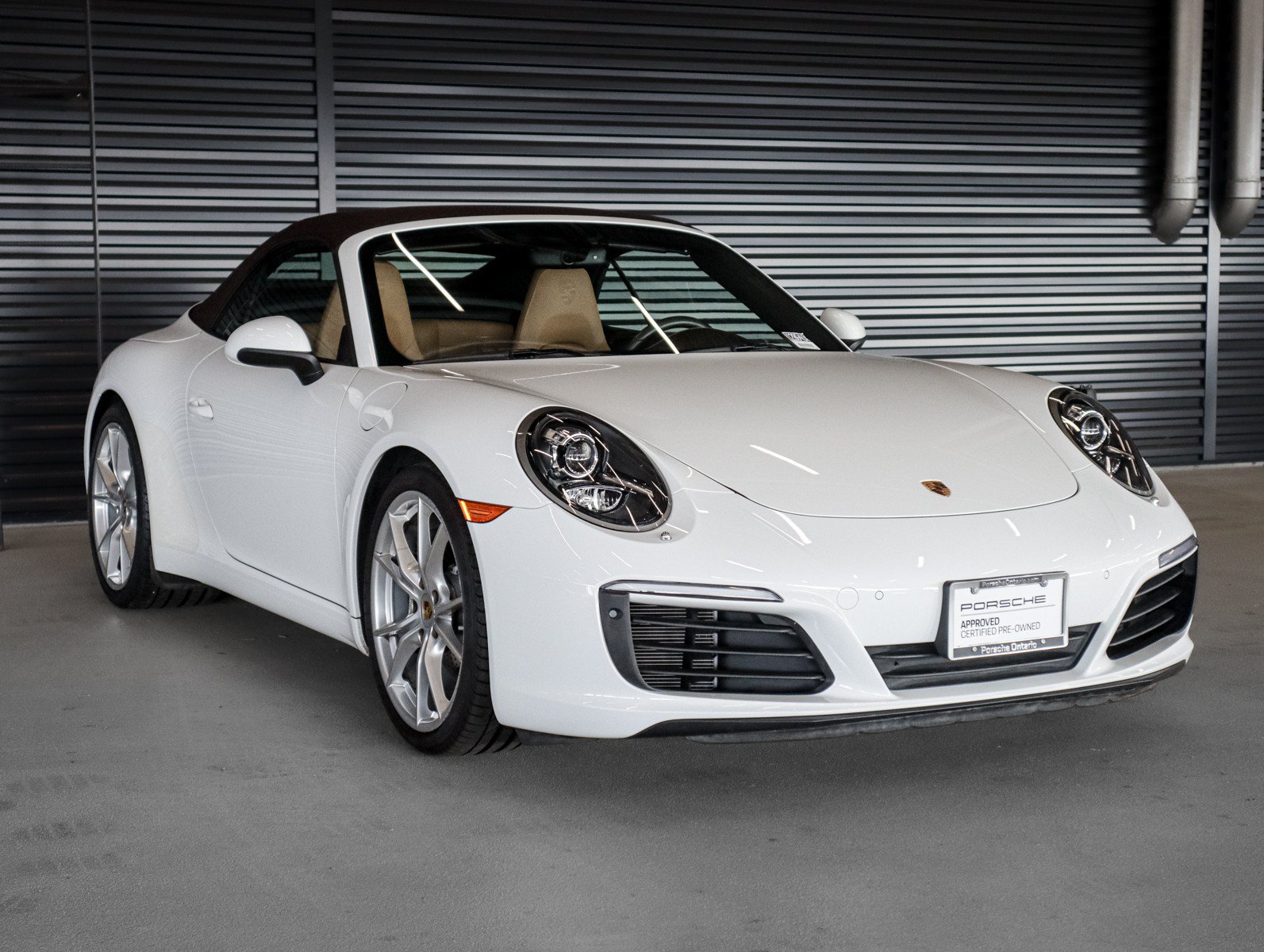 Certified 2017 Porsche 911 Carrera RWD image 7