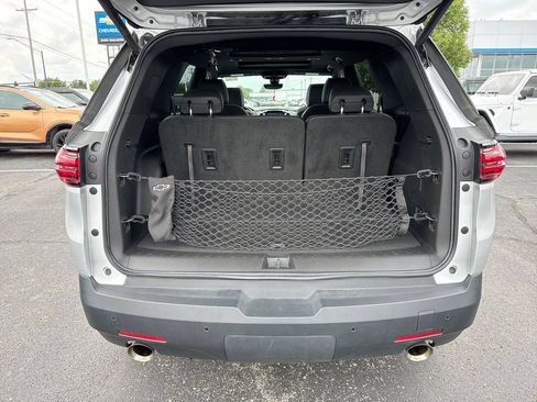 Used 2022 Chevrolet Traverse RS AWD/4WD image 25