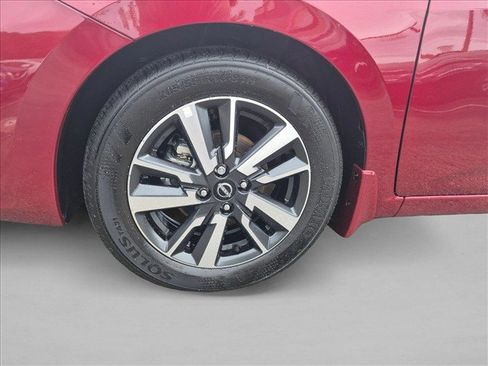 Certified 2025 Nissan Versa SV w/ Trunk Package FWD image 22