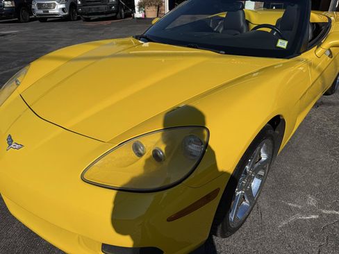 Used 2008 Chevrolet Corvette Convertible RWD image 12