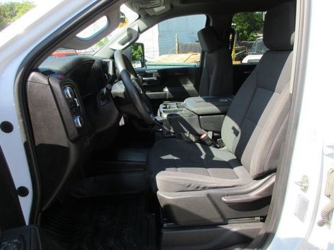 Used 2023 GMC Sierra 3500 Pro w/ Convenience Package AWD/4WD image 12