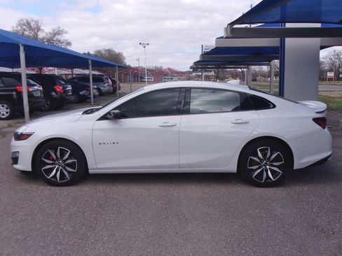 Used 2024 Chevrolet Malibu RS image 4