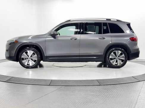 Certified 2023 Mercedes-Benz EQB 300 4MATIC w/ Pinnacle Package image 4