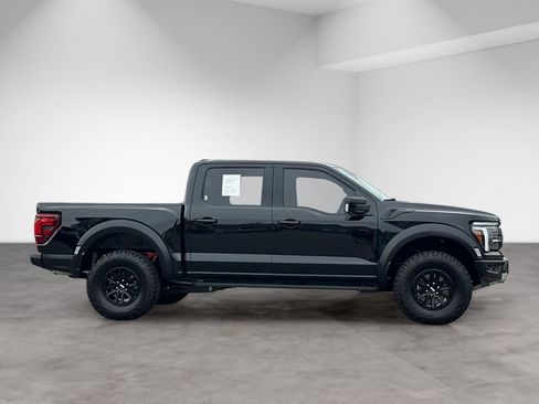 Used 2025 Ford F150 Raptor AWD/4WD image 8