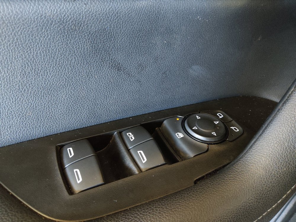 Used 2020 Chevrolet Blazer LT FWD image 27