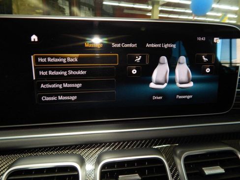 Used 2023 Mercedes-Benz GLE 53 AMG AMG GLE 53 AWD w/ AMG Dynamic Plus Package image 25