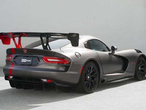 Used 2016 Dodge Viper GTC w/ ACR Package RWD image 3