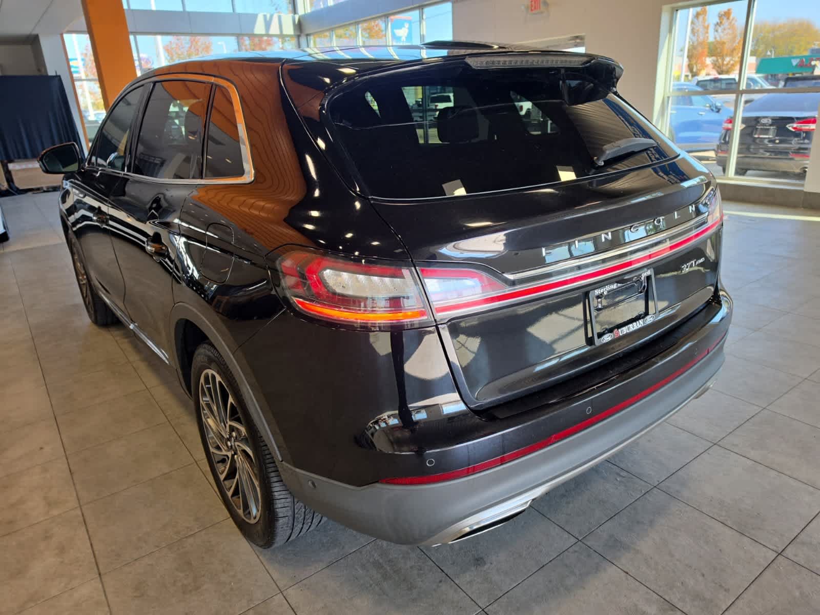 Used 2019 Lincoln Nautilus Reserve AWD/4WD image 10