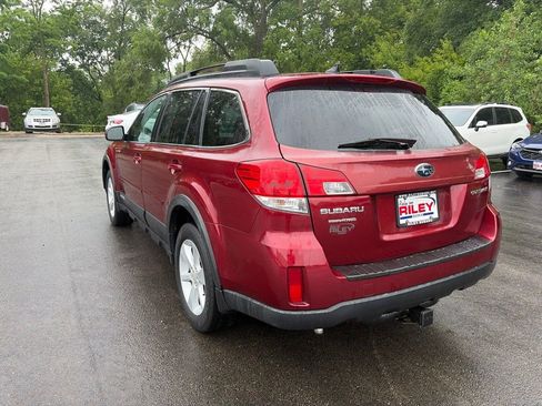 Used 2014 Subaru Outback 2.5i Premium AWD/4WD image 5