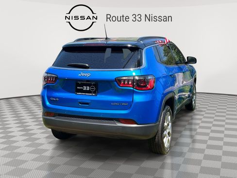 Used 2025 Jeep Compass Limited AWD/4WD image 4