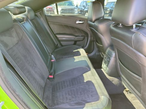 Used 2017 Dodge Charger R/T image 28