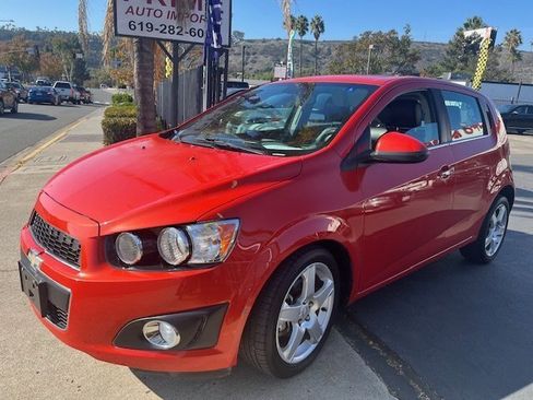 Used 2013 Chevrolet Sonic LTZ image 3