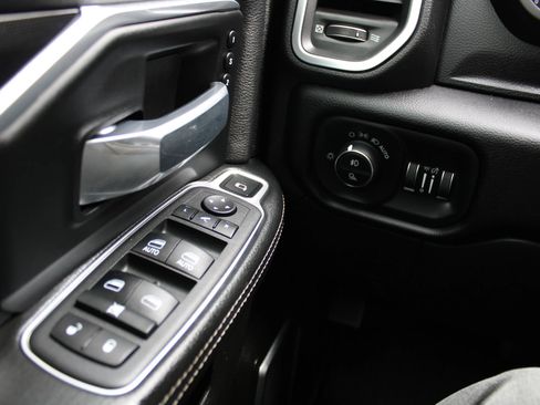 Used 2022 RAM 2500 Laramie image 21