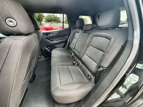 Used 2026 Chevrolet Equinox LT FWD image 24