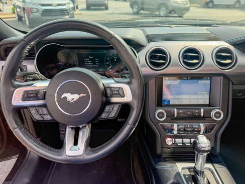 Used 2018 Ford Mustang Premium w/ Equipment Group 201A RWD image 7