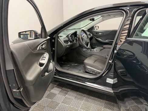 Used 2023 Chevrolet Malibu LT FWD image 14