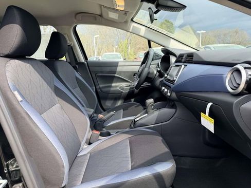 New 2025 Nissan Versa SV w/ Trunk Package FWD image 10