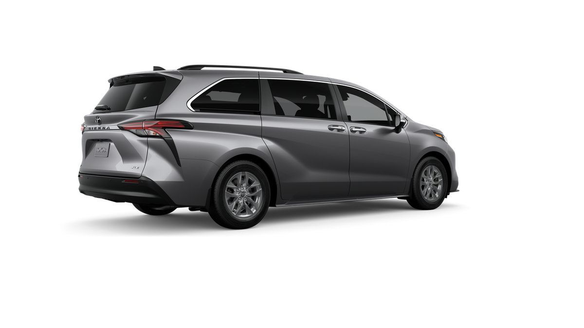 New 2026 Toyota Sienna XLE FWD image 10