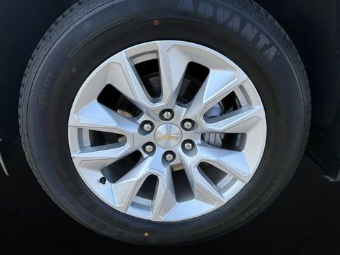 Certified 2023 Chevrolet Silverado 1500 Custom RWD image 9