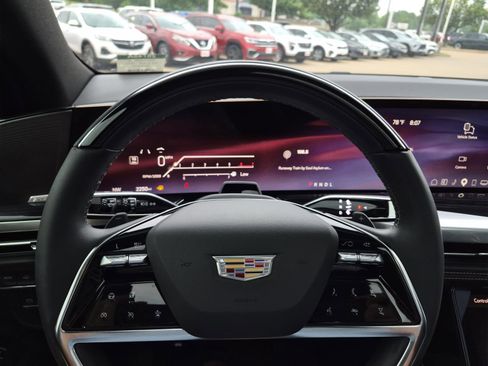 Used 2025 Cadillac Escalade Sport w/ Touring Package RWD image 26