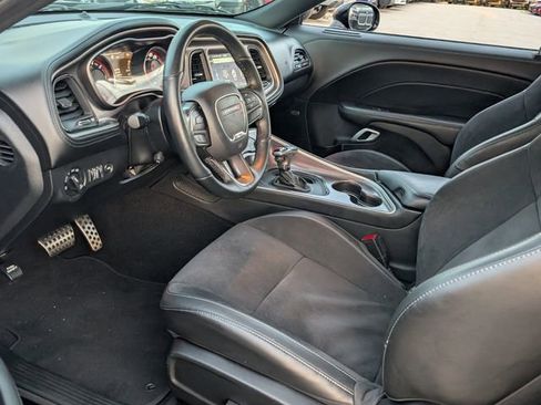 Used 2022 Dodge Challenger R/T Scat Pack w/ Plus Package RWD image 7