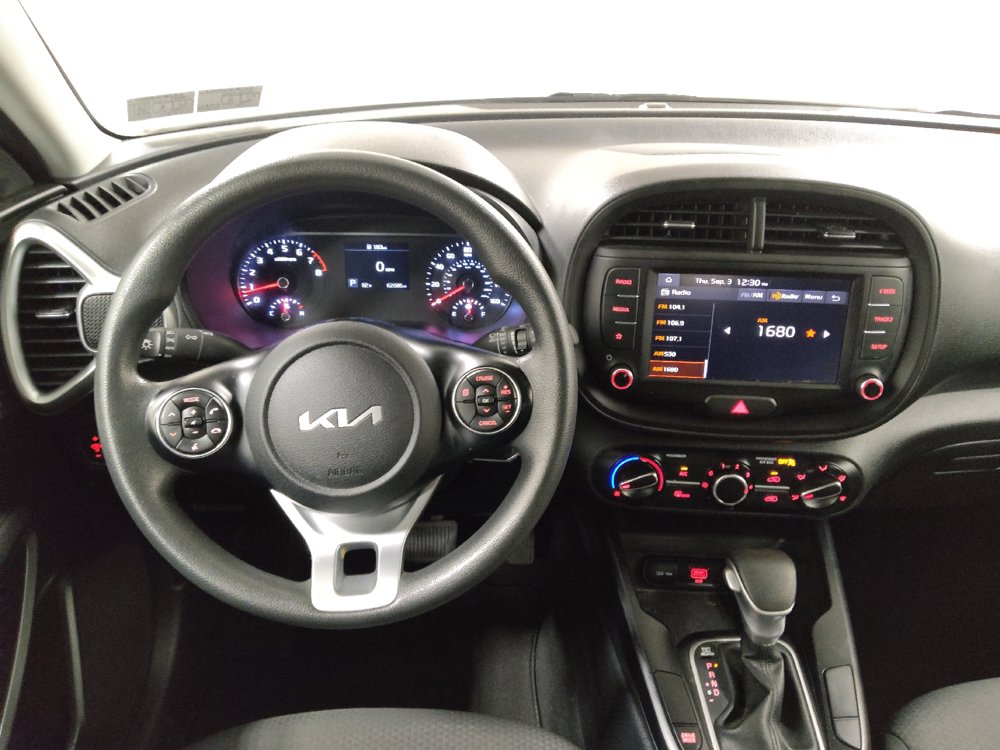 Used 2022 Kia Soul LX FWD image 22