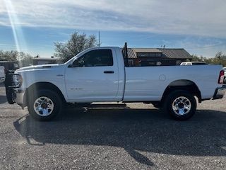 Used 2019 RAM 2500 Tradesman AWD/4WD image 3