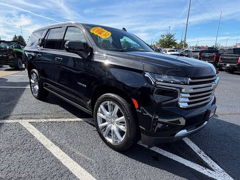 Used 2022 Chevrolet Tahoe High Country AWD/4WD image 7