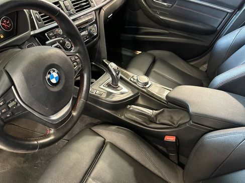 Used 2017 BMW 330i Sedan RWD image 13