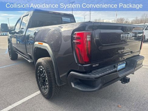 Used 2024 GMC Sierra 2500 Denali Ultimate image 5
