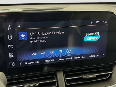New 2026 Chevrolet Trax ACTIV w/ Sunroof Package FWD image 19
