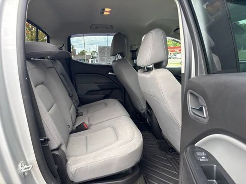 Used 2018 Chevrolet Colorado LT w/ LT Convenience Package AWD/4WD image 10