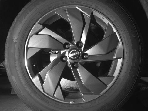 Used 2025 Nissan Rogue SV FWD image 12