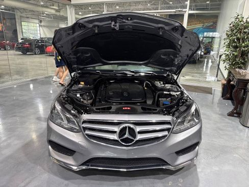 Used 2015 Mercedes-Benz E 350 Sedan w/ Premium 1 Package image 18