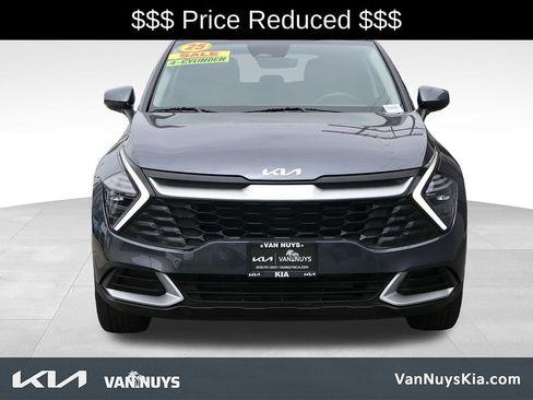 Used 2025 Kia Sportage LX FWD image 8