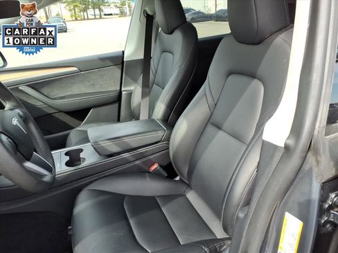 Used 2023 Tesla Model Y Long Range image 17